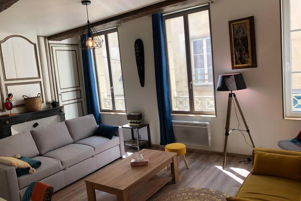 Laon : « Suite Privee Au Pied De La Cathedrale » Exteriör bild