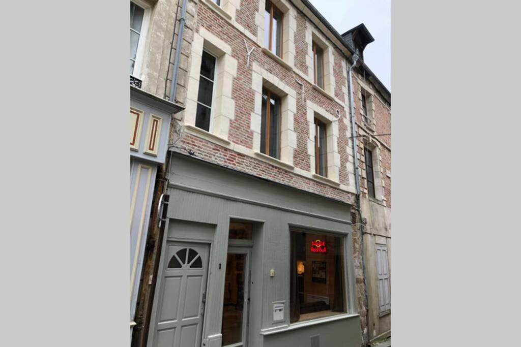 Laon : « Suite Privee Au Pied De La Cathedrale » Exteriör bild